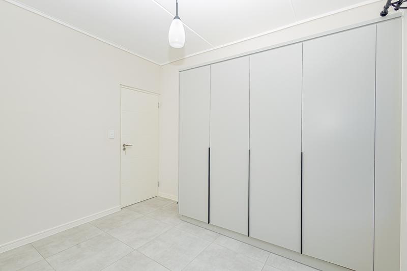 To Let 3 Bedroom Property for Rent in Sandown Western Cape